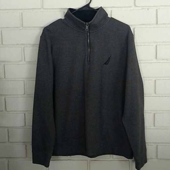 Nautica Men's Quarter Zip Gray Sweater. Size Medium - Picture 1 of 7